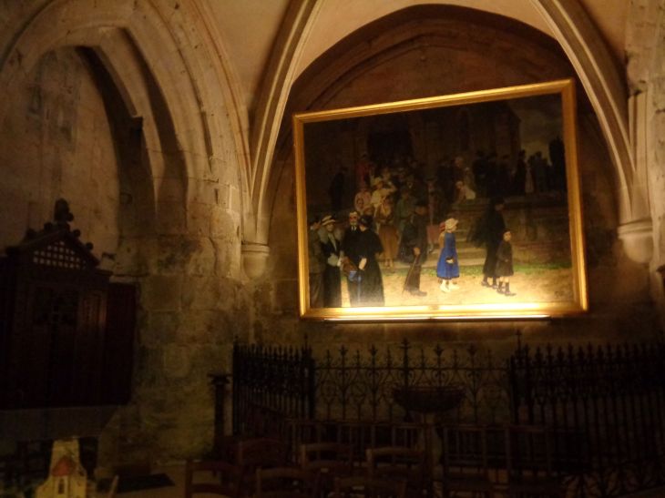 Pont l'eveque ch Saint michel baptismal font et portrait apr23