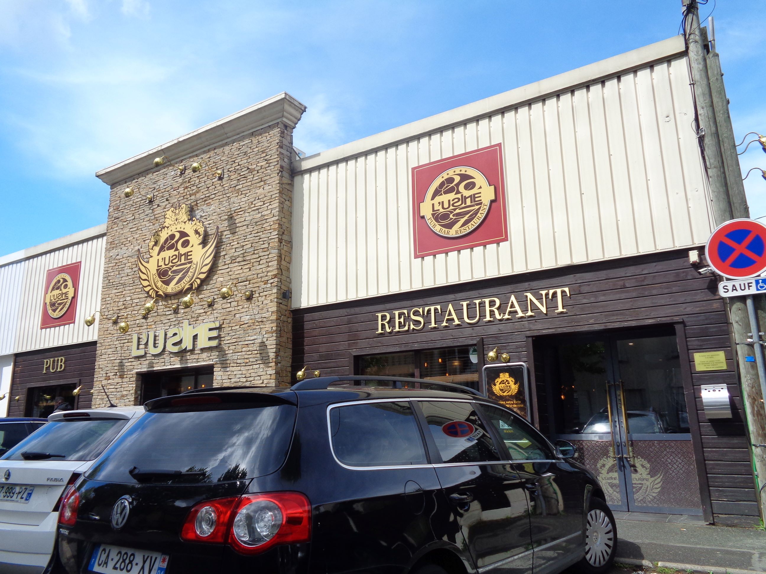 Melun L'Usine bar pub resto arriv may23