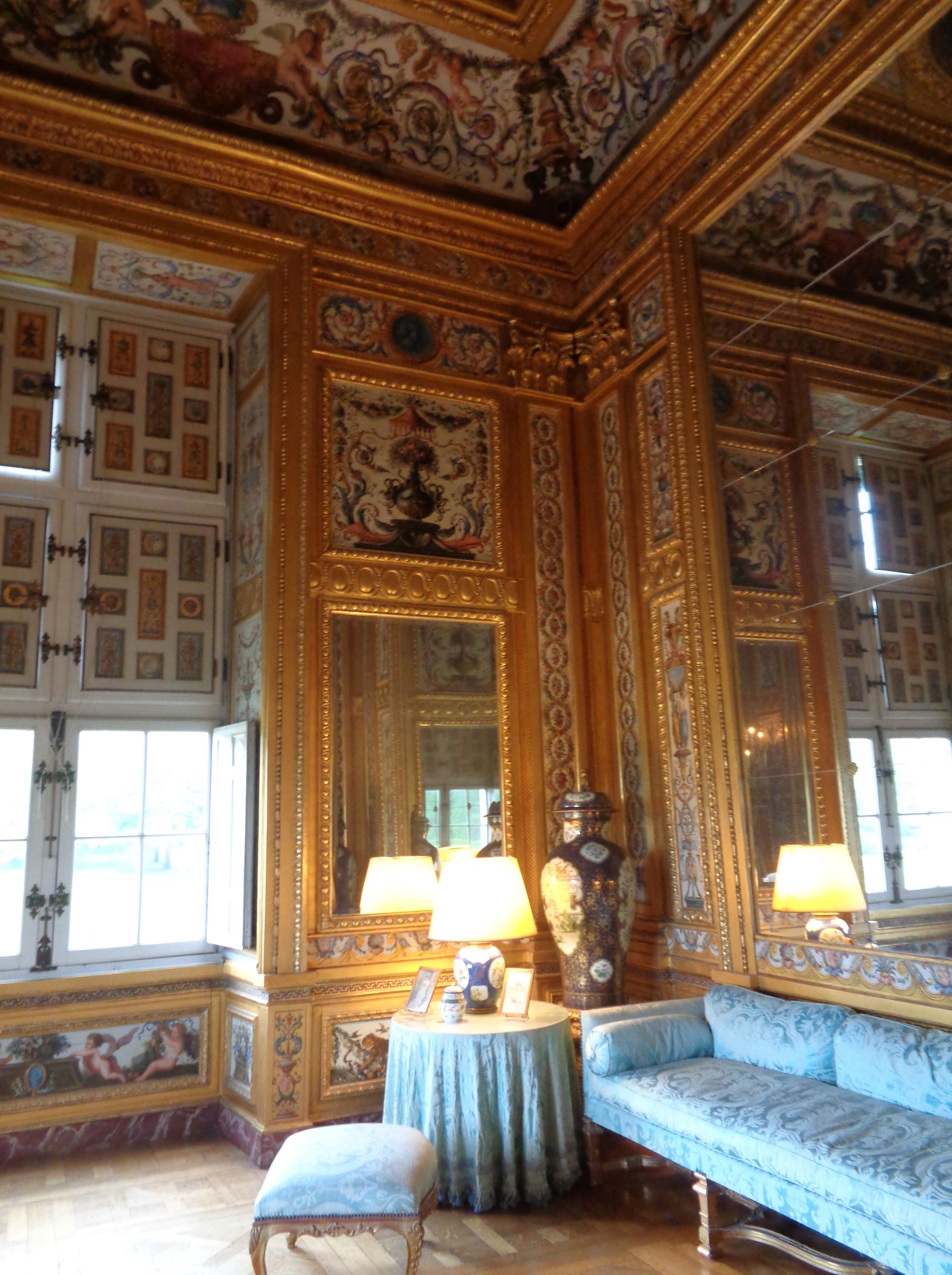 Vaux le Vicomte castle cabinet des jeux 2 may23
