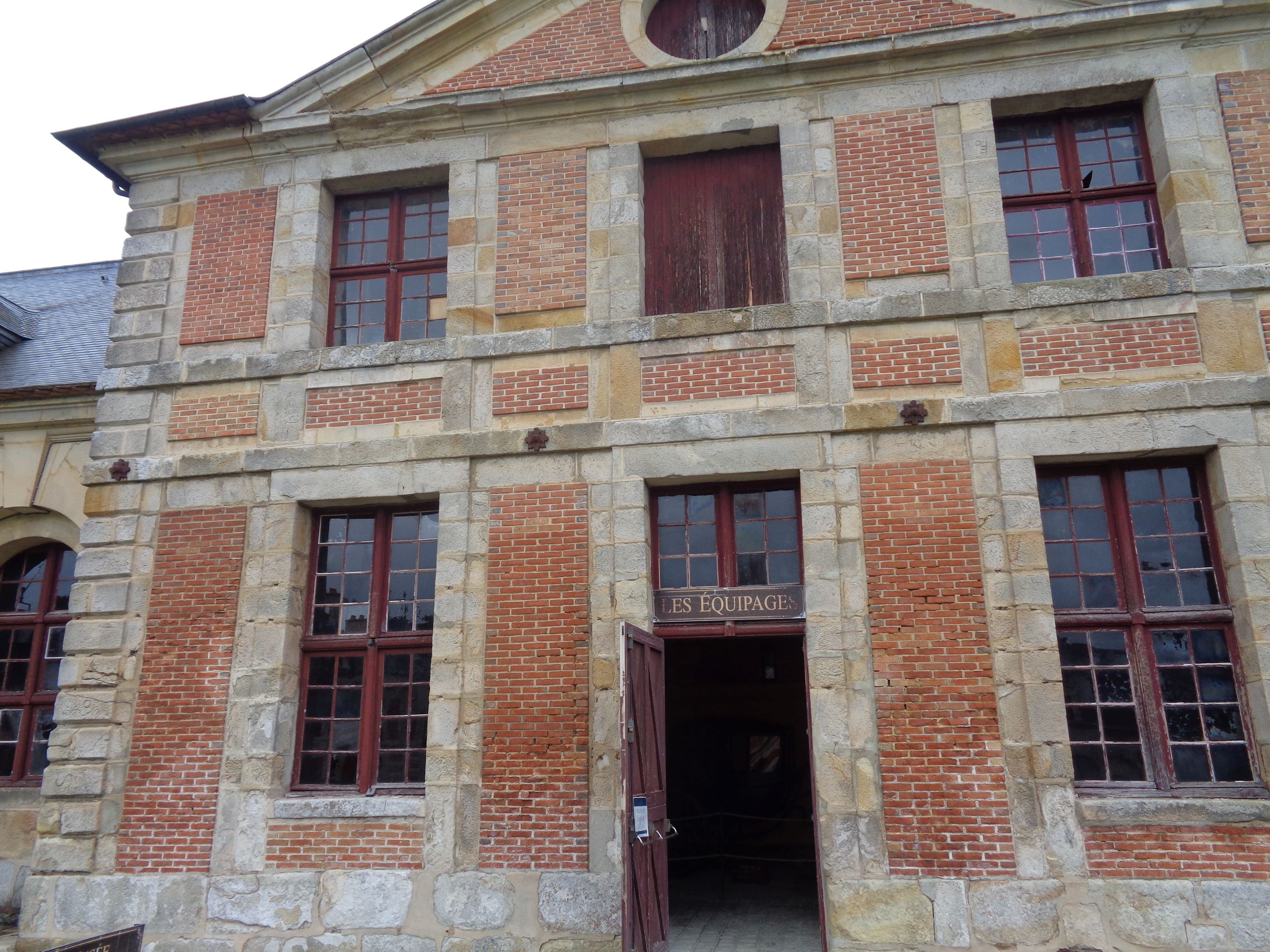 Vaux le Vicomte castle carriage museum front entr may23