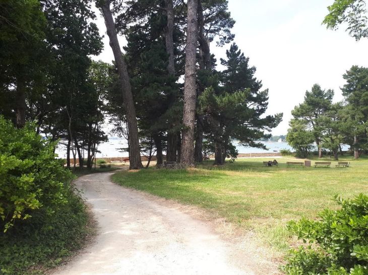 Arradon Centre Spirituel de Penboc'h to bay jun23