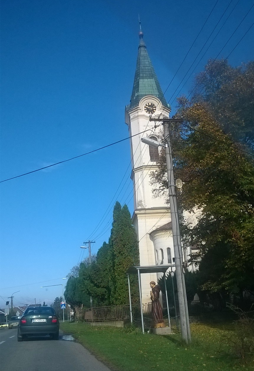 bratislava-church-passing-by-nearby-oct16