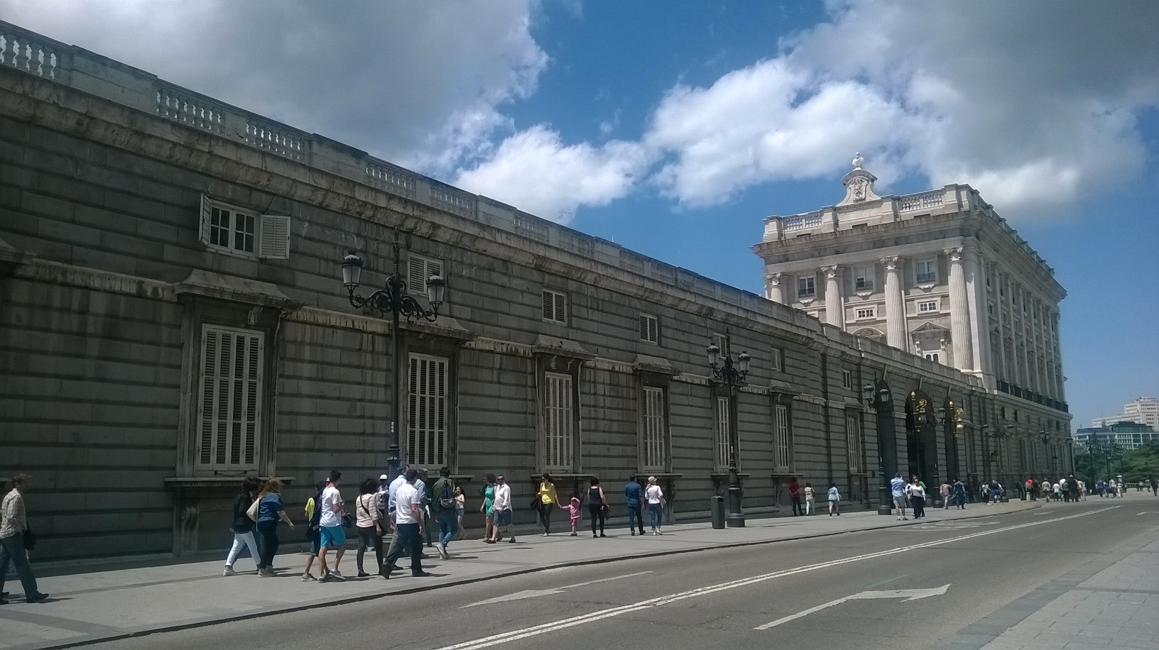 mad-palacio-real-c-bailen-side-may16