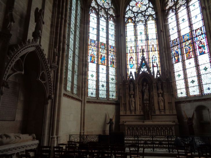 Rouen bas St Ouen chapel Virgin et child jun23