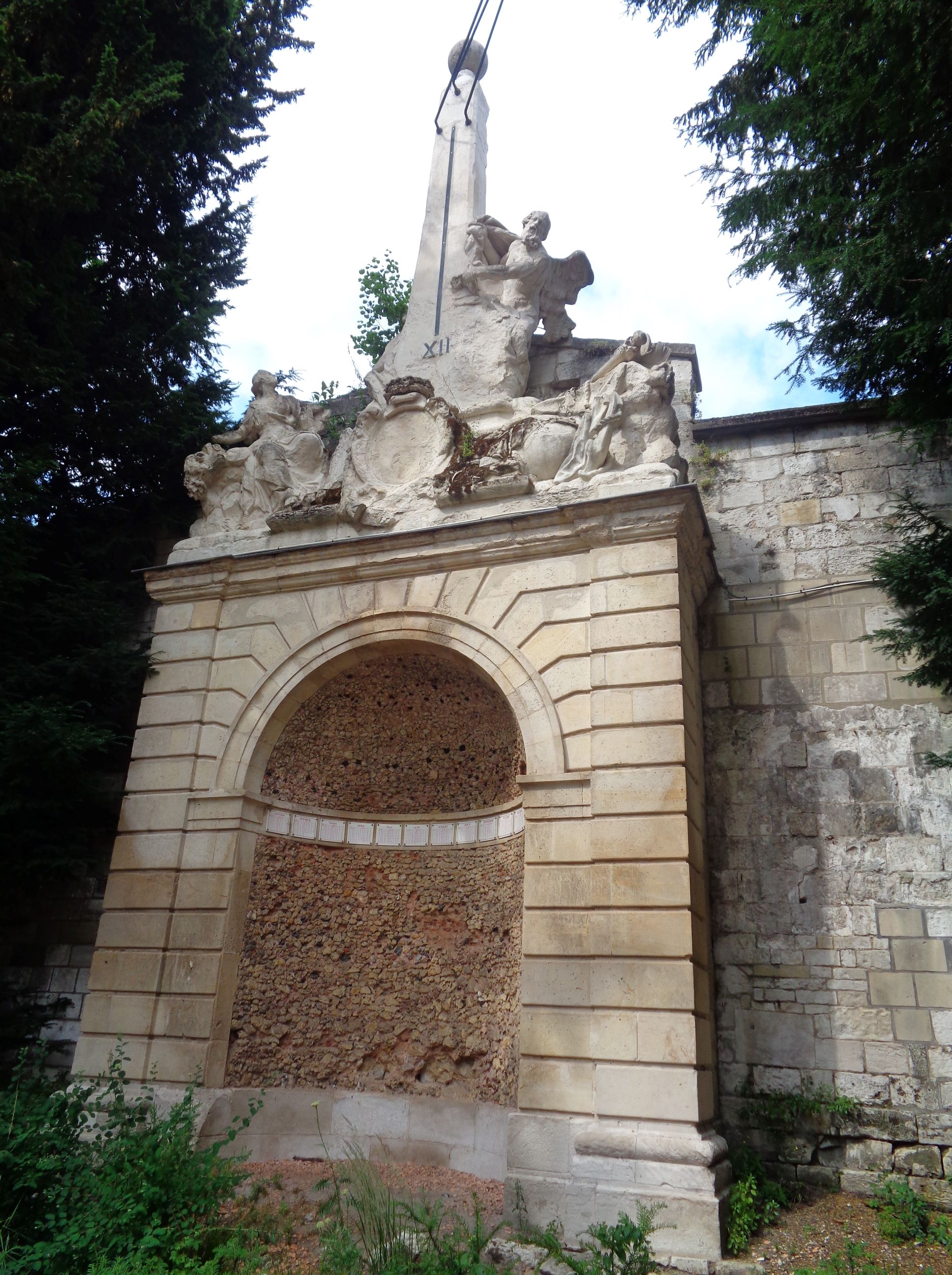 Rouen jardin de l'hotel de ville le meridiene jun23