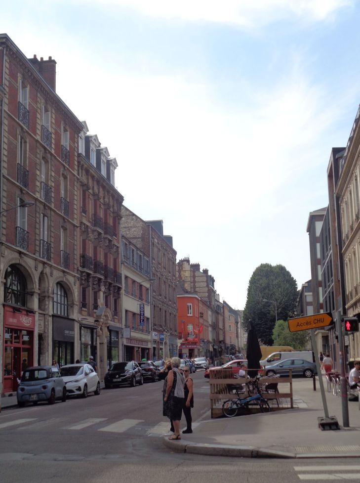 Rouen rue d'Amiens jun23