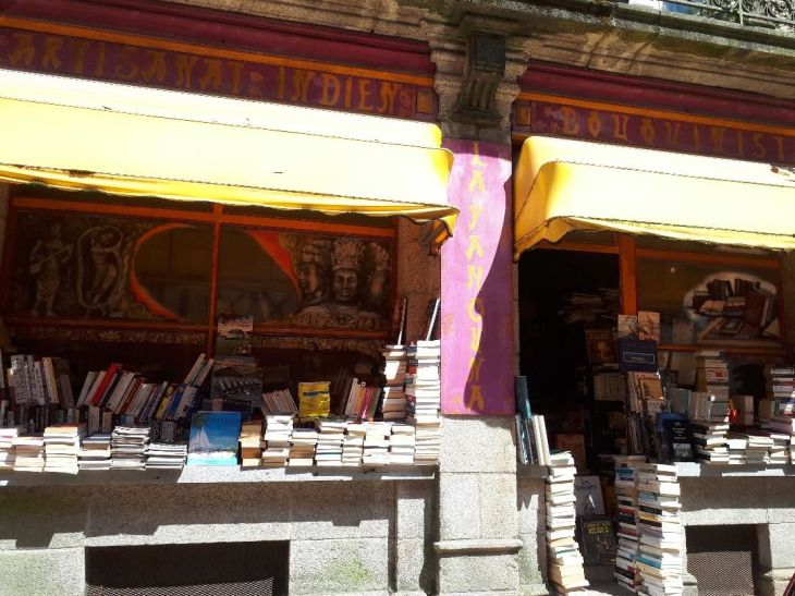 Vannes maison colombard librarie indienne rue de la fontaine jun23