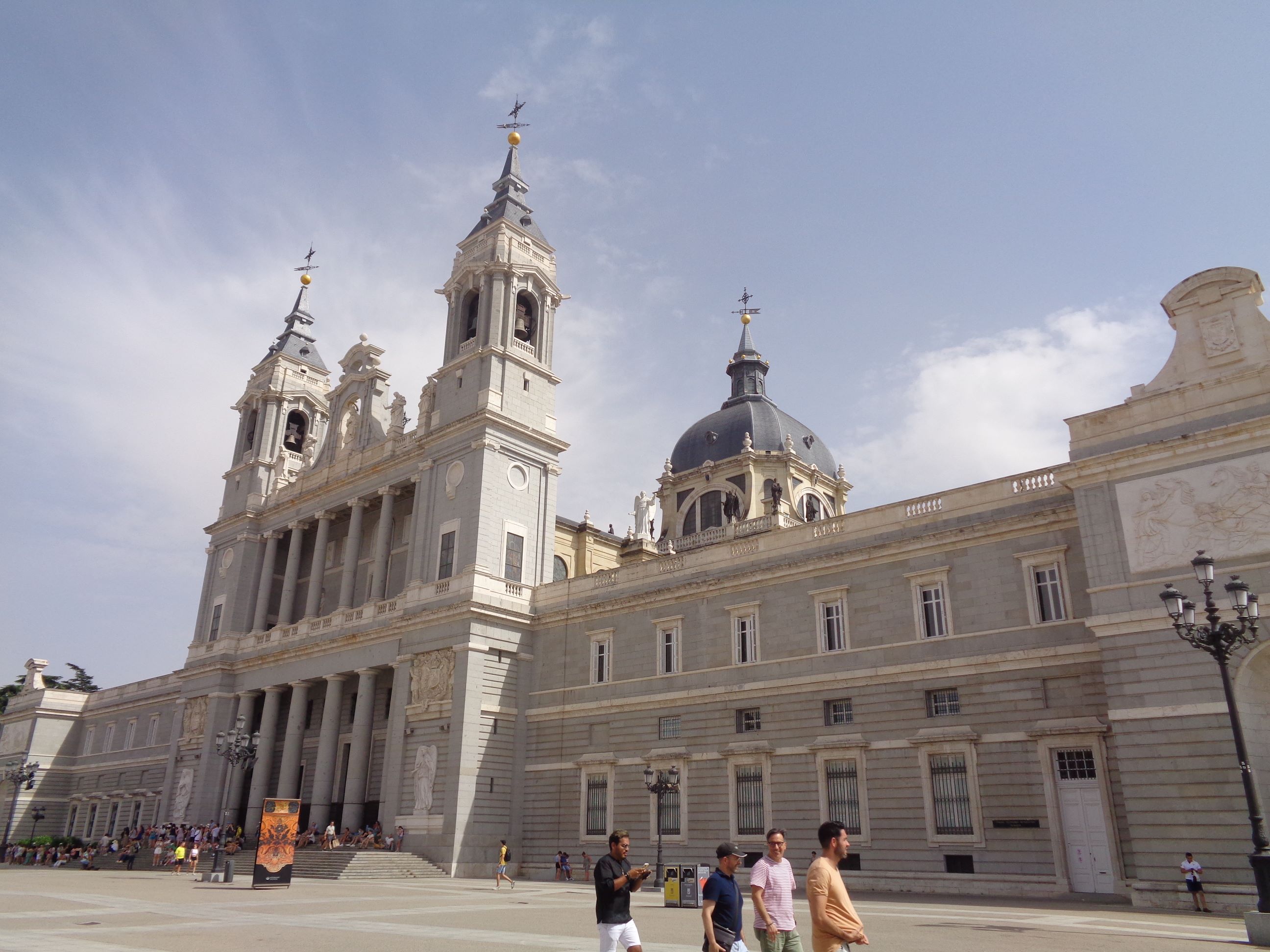 Madrid Catedral de la Almudena side main entr jul23