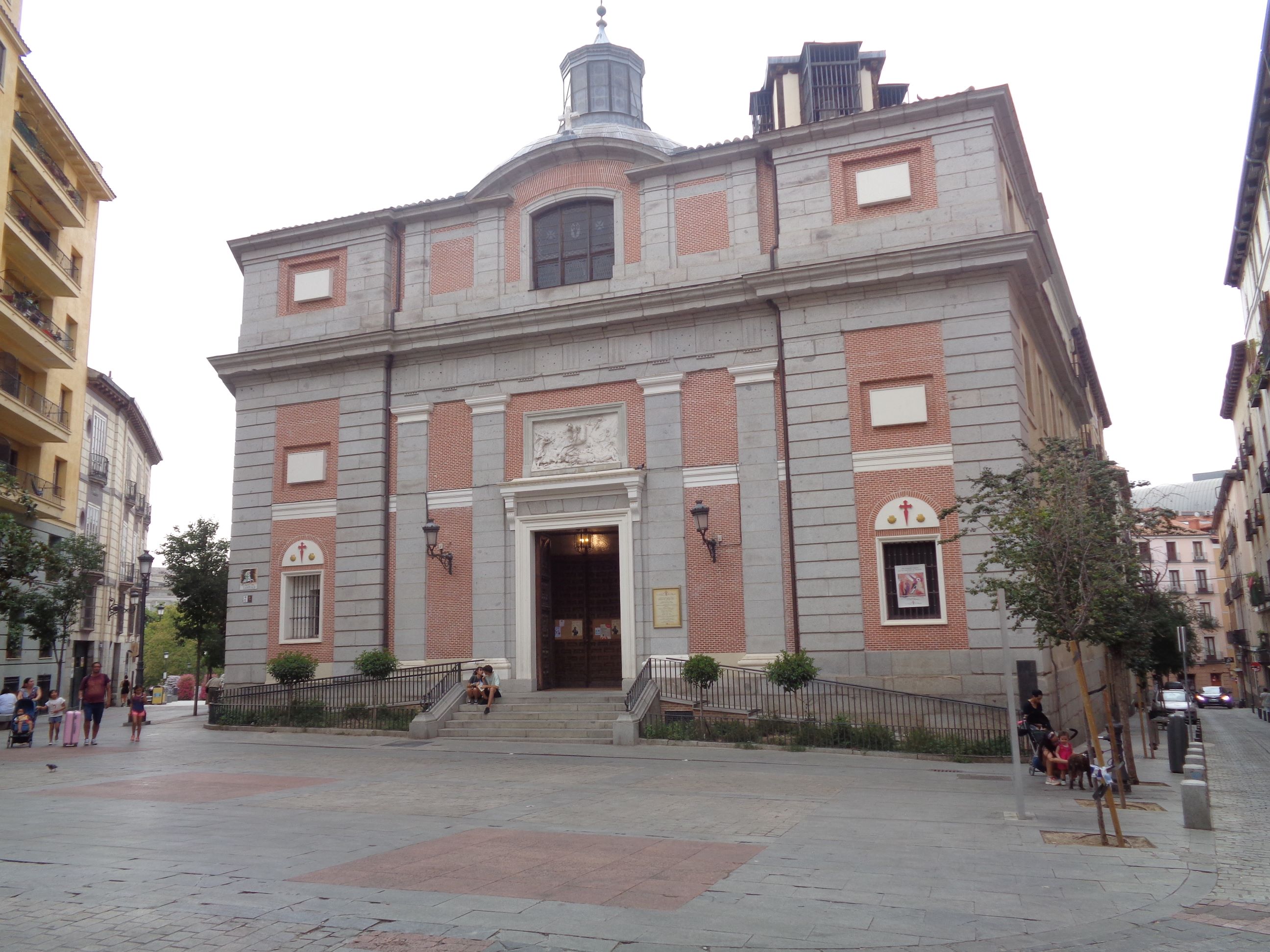 The Real Parroquia de Santiago y San Juan Bautista of Madrid ...