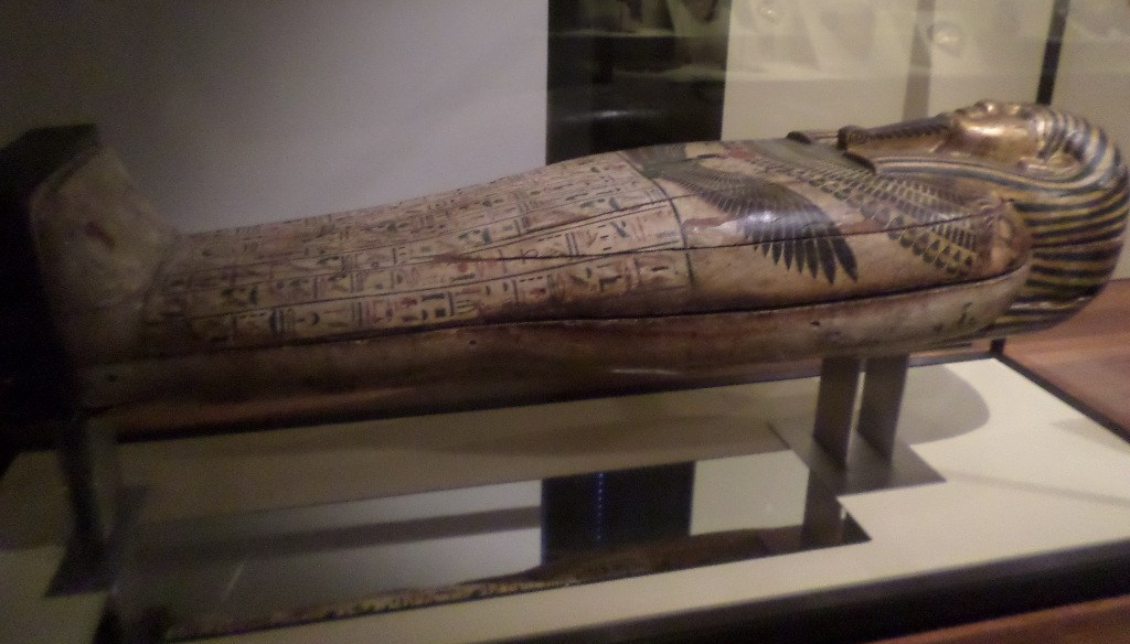 madrid-mus-archeo-egyptian-mommy-of-taremetchenbastet-daugh-of-ptahirdies-aug19