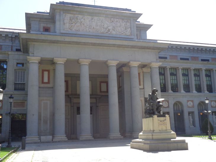 Madrid mus del prado Velazquez outside jul23