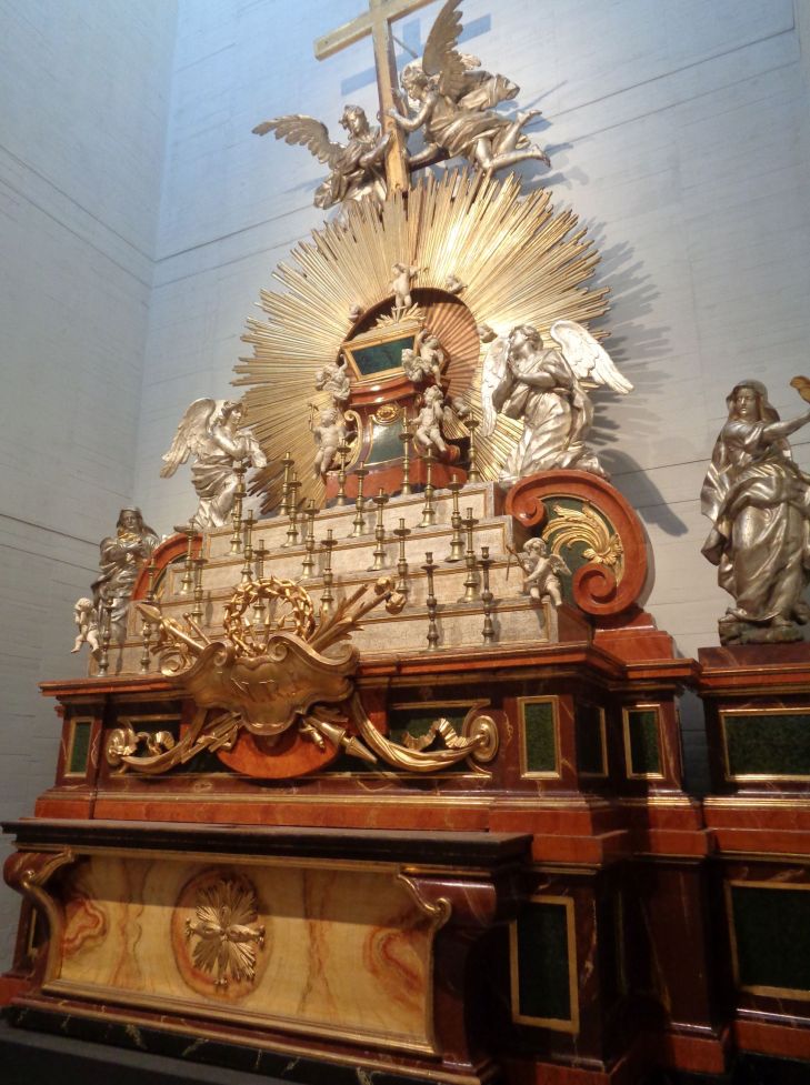 Madrid Palacio Real Colecciones Reales rest altar jul23