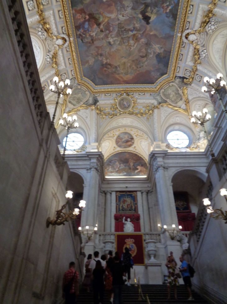 Madrid palacio real inside mon stair jul23