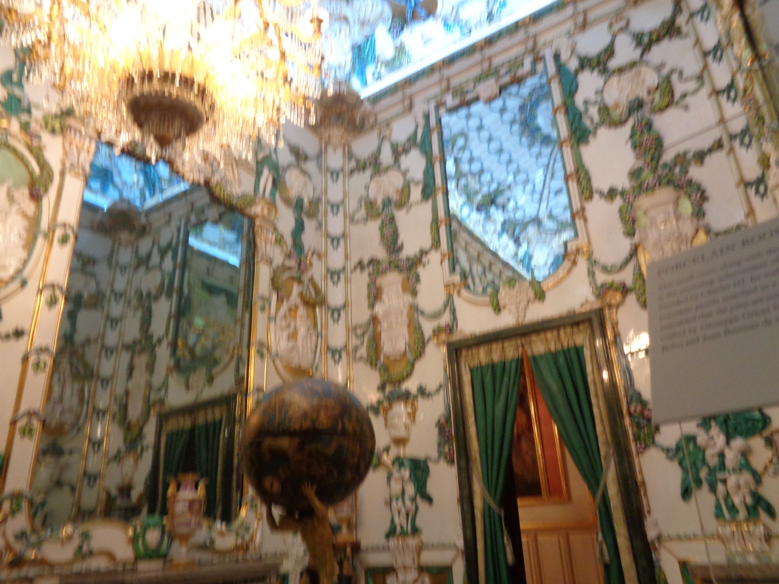 Madrid palacio real salon porcelain room jul23