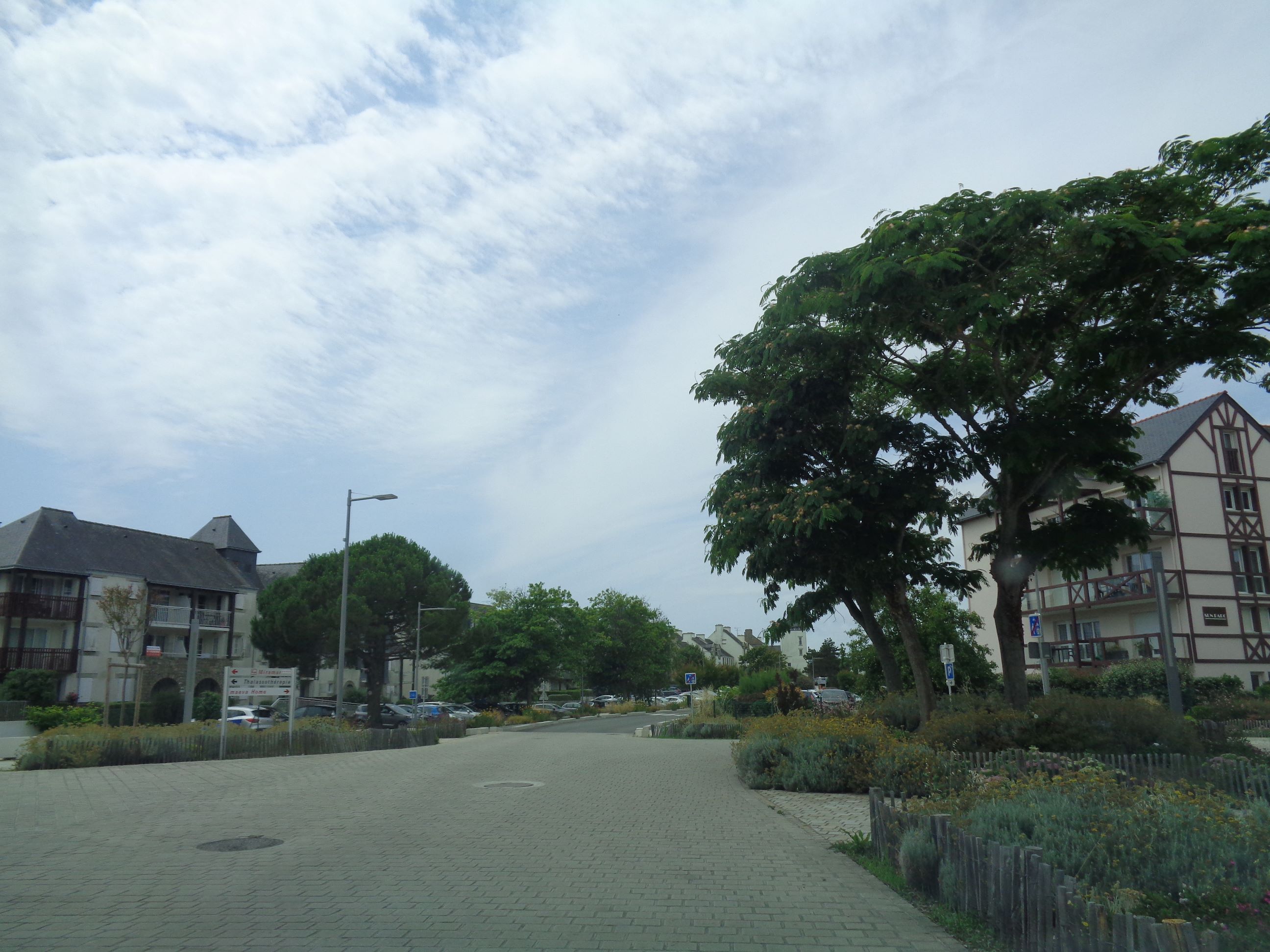 port du crouesty route du petit mont back port jul23