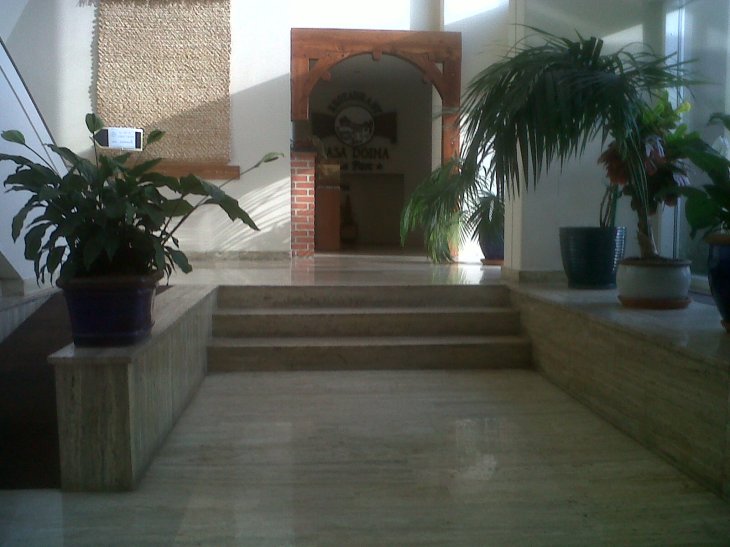 bucharest casa doina ent inside ramada parc hotel apr13