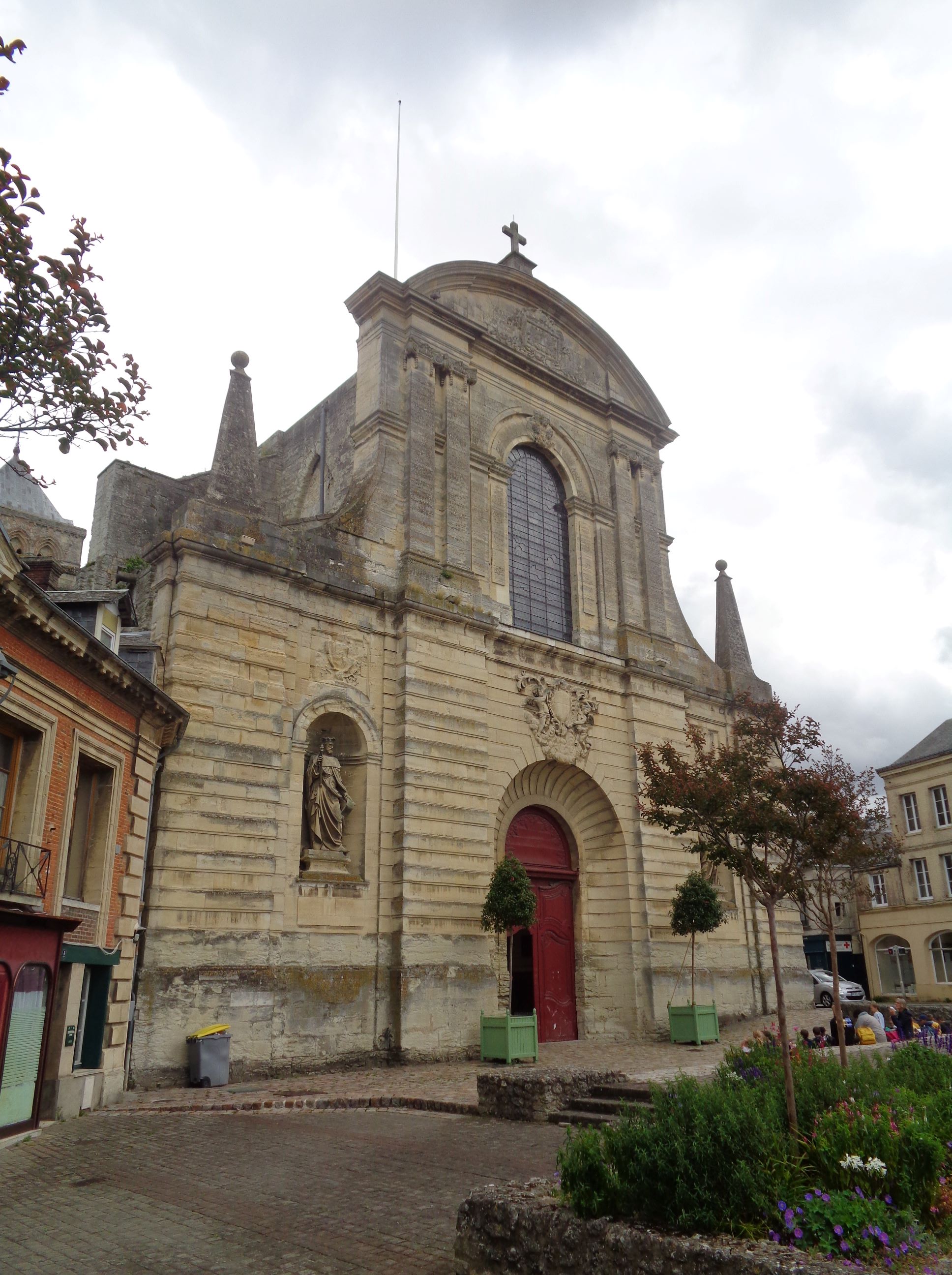 Fecamp abbaye de la trinite front street aug23