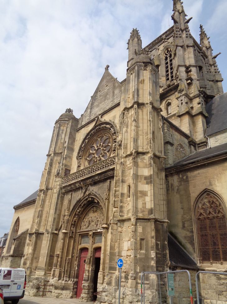 Fecamp Ch St Etienne front aug23