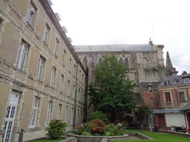 Fecamp hotel de ville side et abbey side aug23