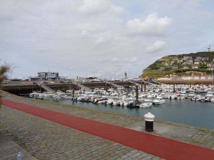 Fecamp pleasure marina quai Berigny aug23