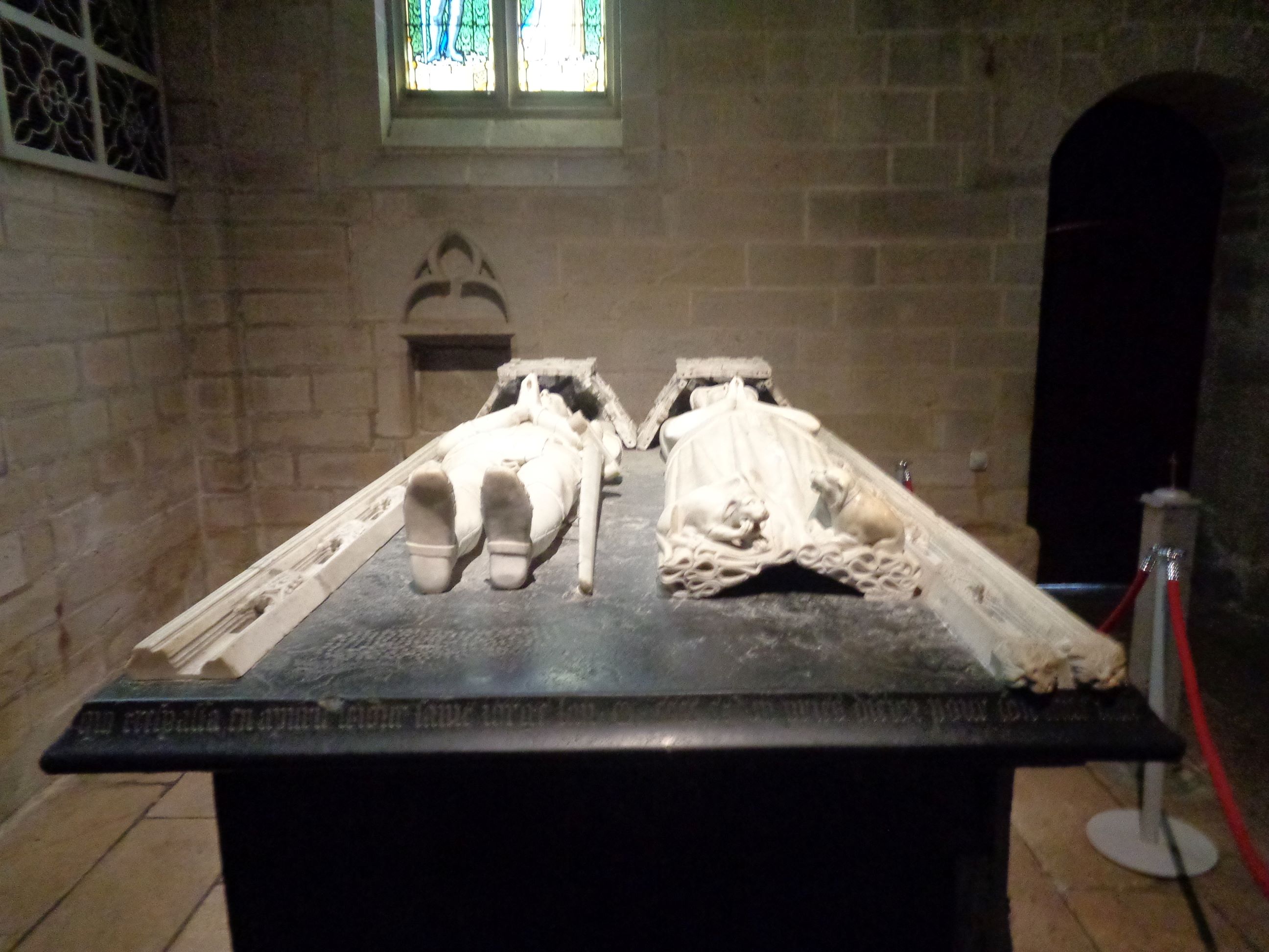 Josselin Basilica Notre Dame du Roncier tomb Olivier de Clisson front aug23