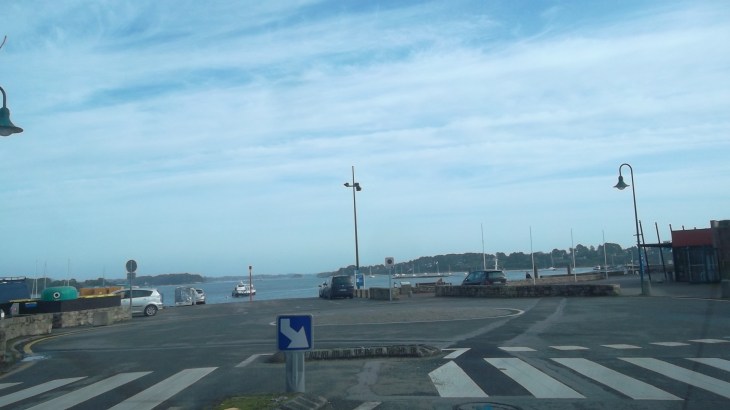 Larmor Baden port to gavrinis jan13