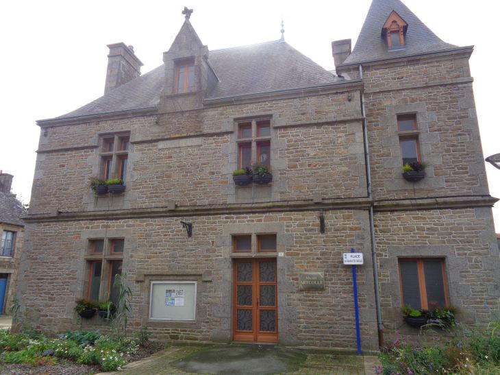 Plemet mus Artcolle front sep23