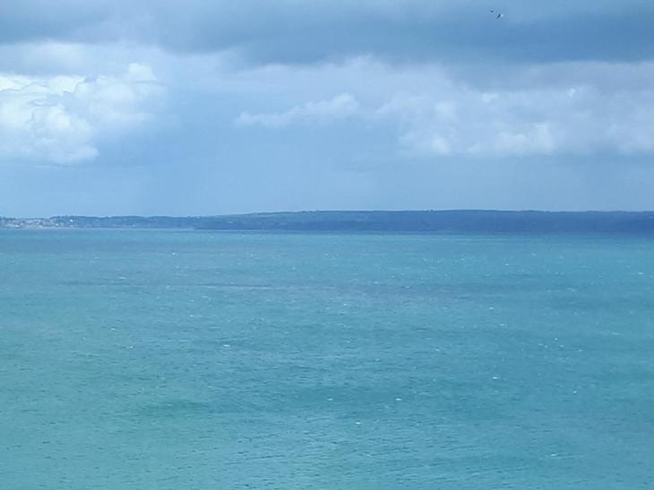 plerin Pointe du Roselier on bay may21