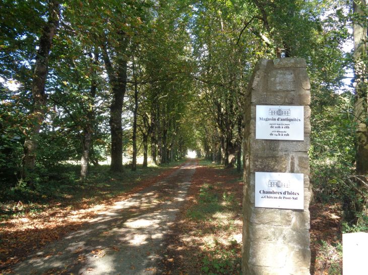 Plougoumelen chateau pont sal entr sep23