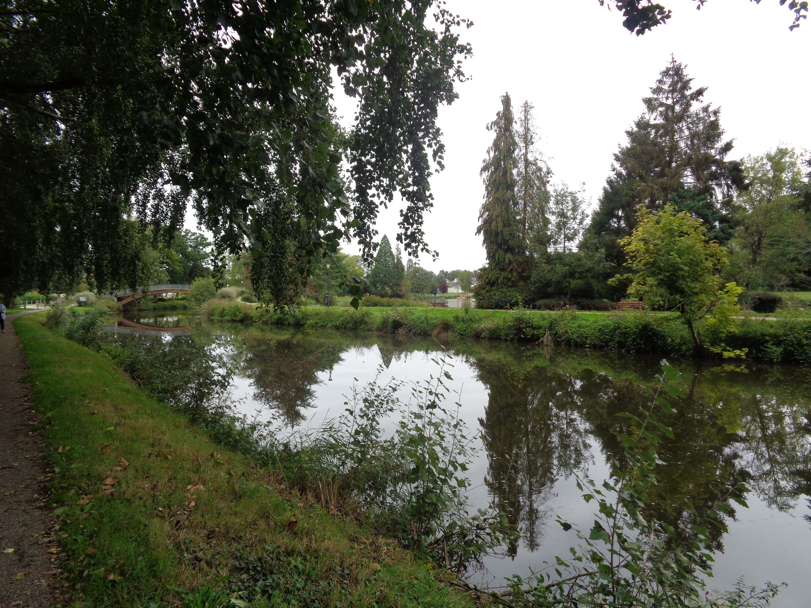 Rohan port de plaisance jardin public ecluse sep23