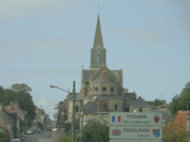 Troarn ch Sainte Croix arriving aug23
