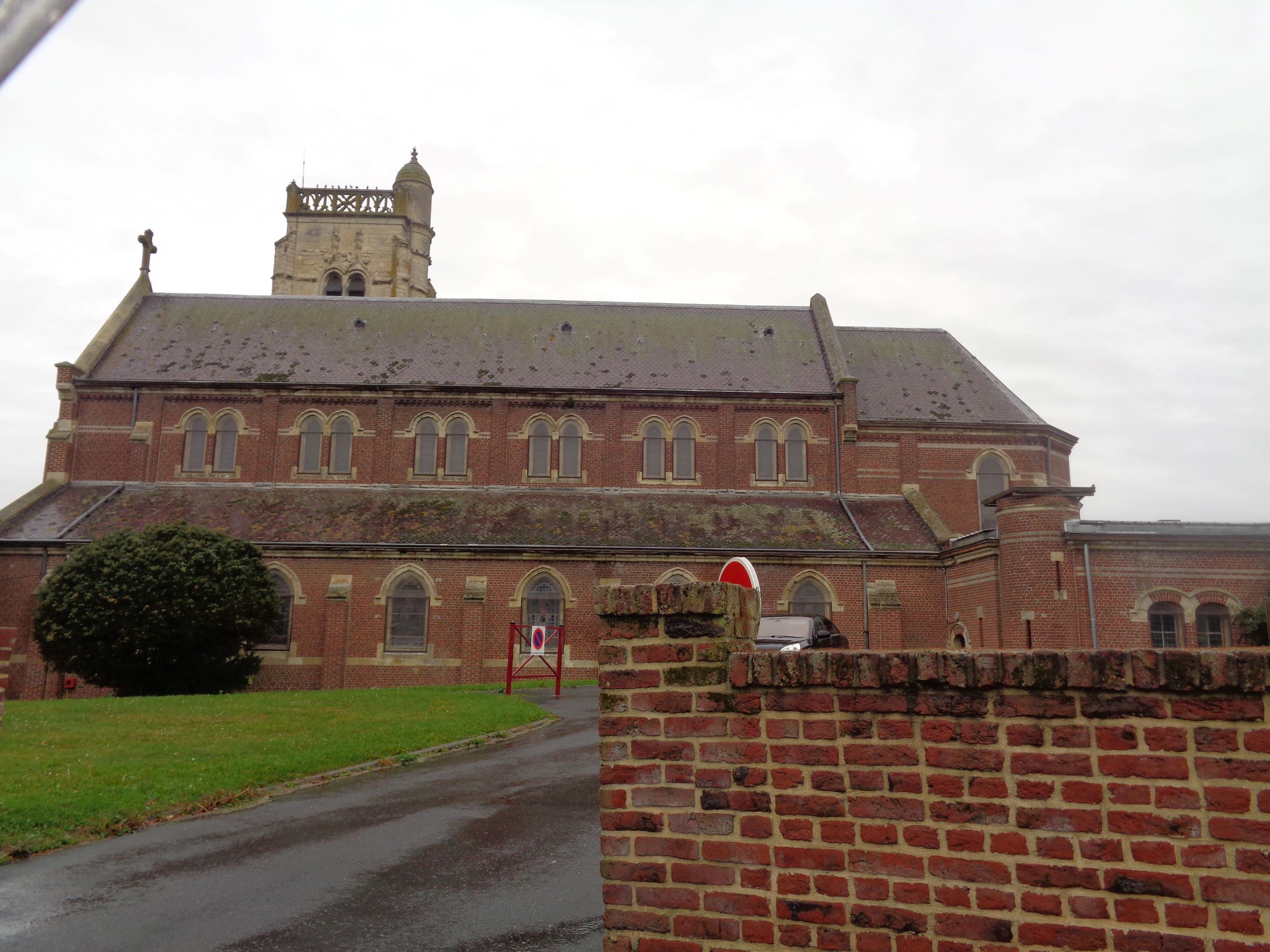 Carnieres ch Saint Germain side belltower oct23