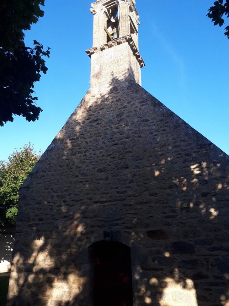 Douarnenez chapelle saint jean front belltower oct23