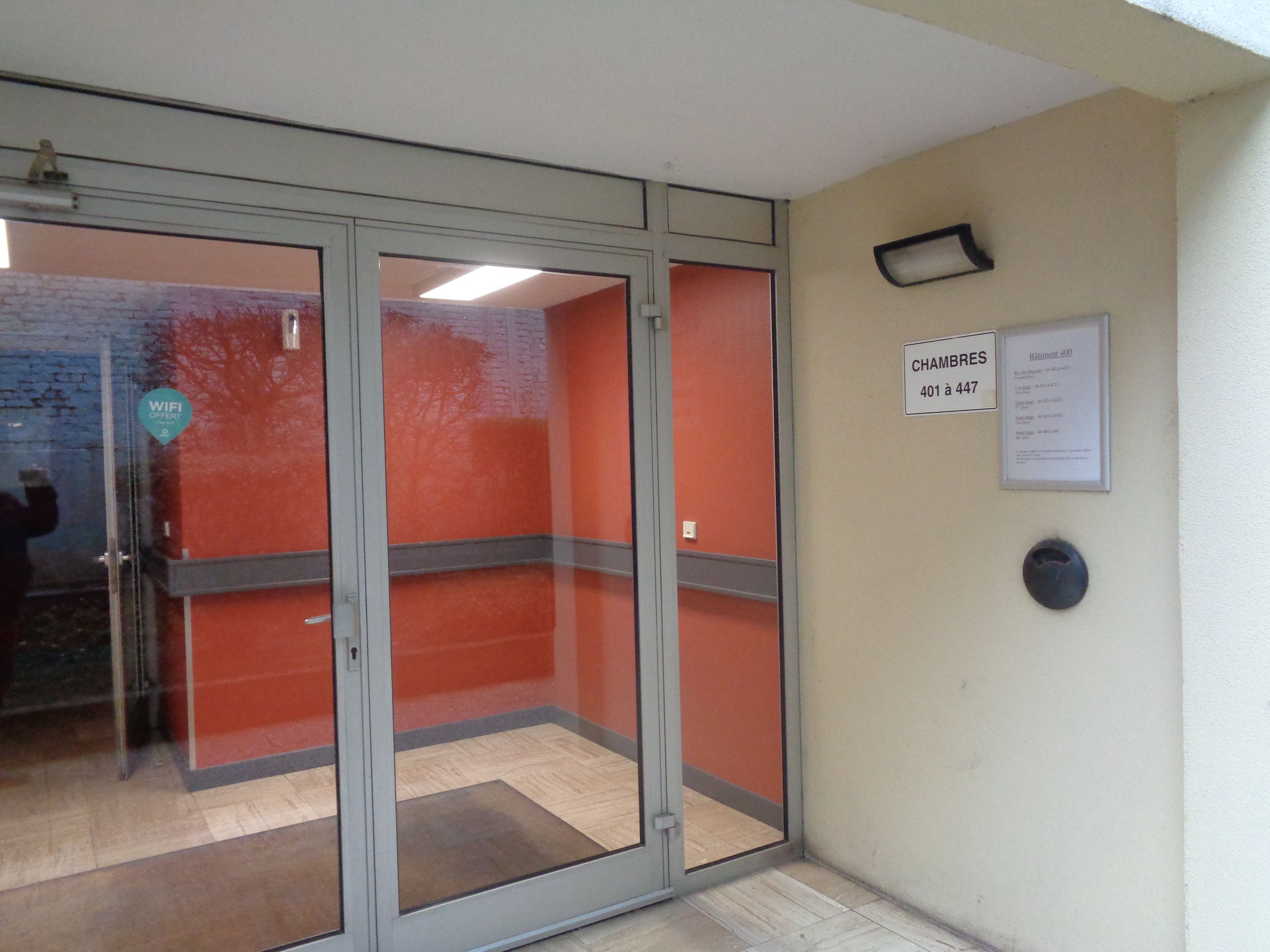 Lille adagio vauban apart entrance to rooms oct23