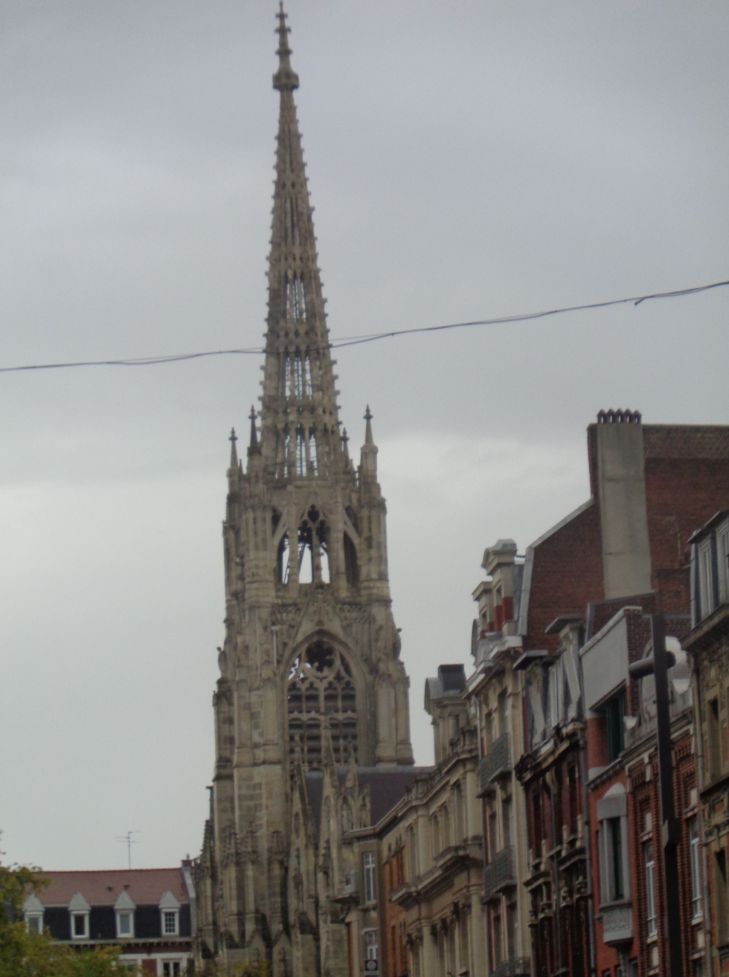 Lille ch Saint Maurice belltower afar oct23