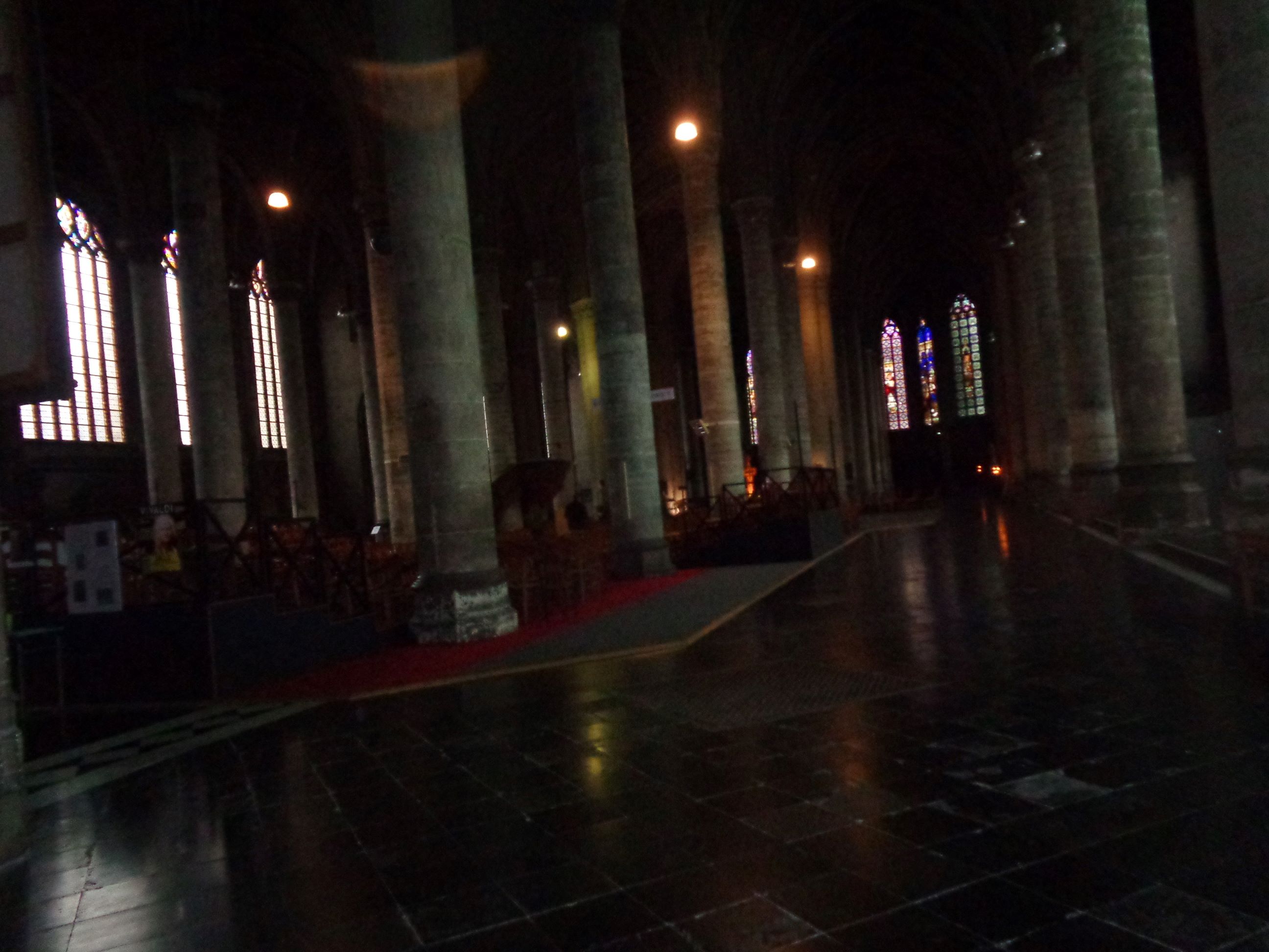 Lille ch Saint Maurice colonnades oct23