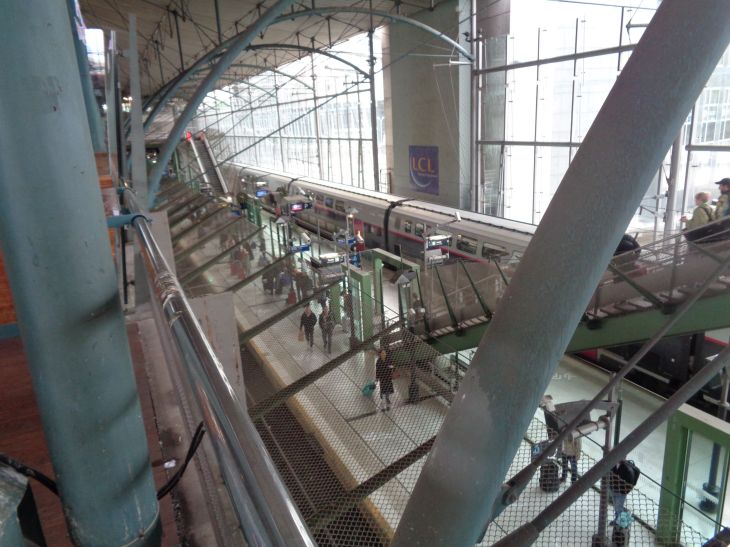 Lille gare lille europe trains below oct23