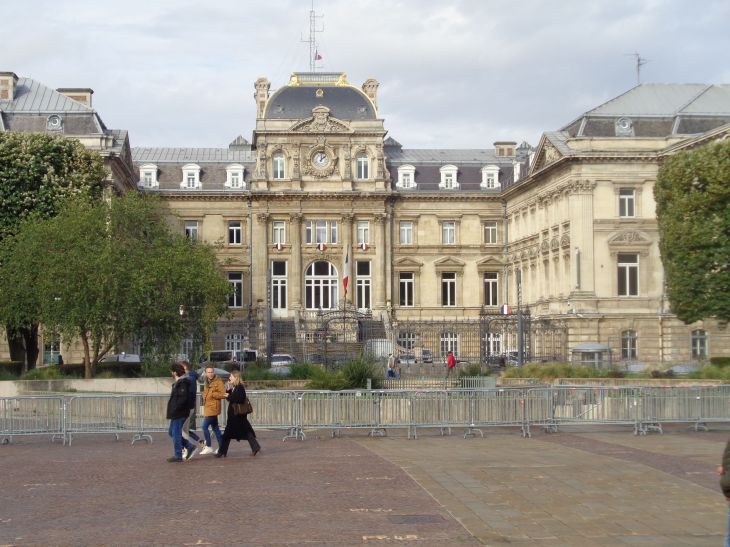 Lille prefecture du nord front building oct23