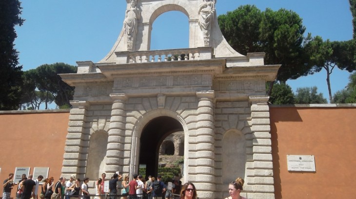 roma foro romano closeup palatino ent aug13