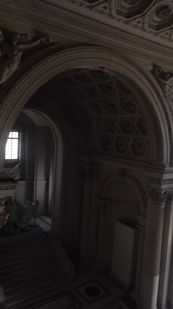 roma mon emanuele vittorio from stairs down aug13