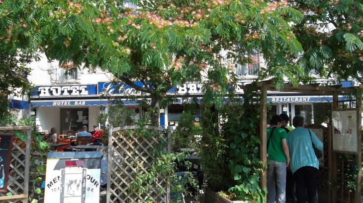 sarzeau le connetable resto pl richemont MF XF NF jul11 closed