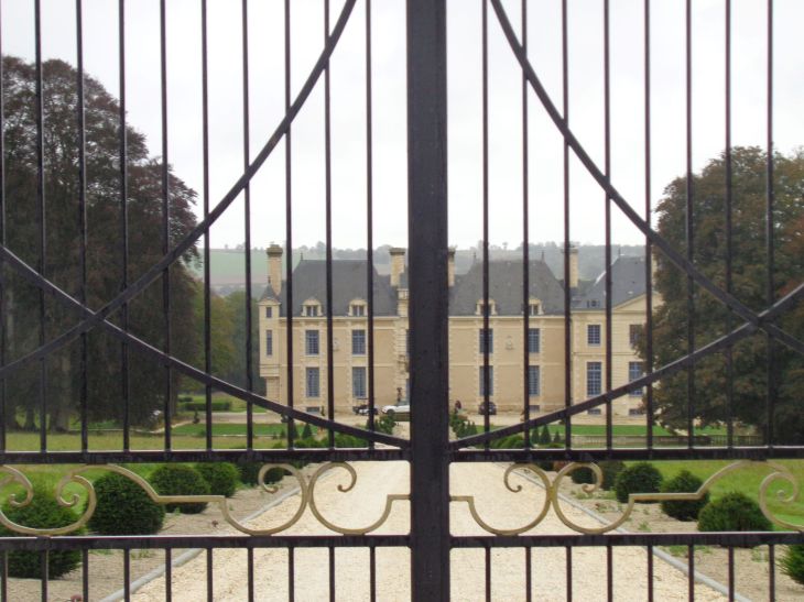 Villers Bocage château de Villers Bocage closeup oct23