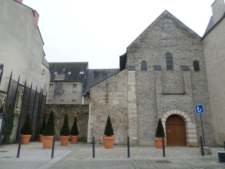 angers coll saint martin front rue st martin feb15