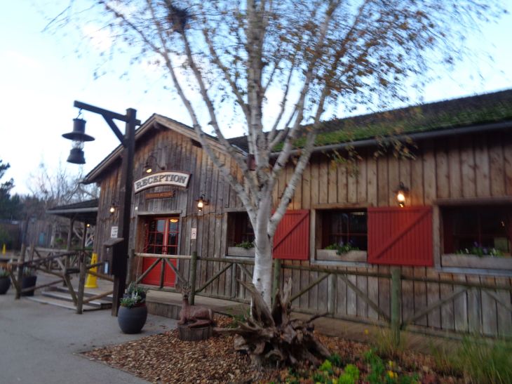 Disneyland Paris Davy Crockett ranch reception arriv 19nov23