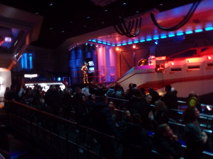 Disneyland Paris Discoveryland Star Tours adventure continue C3P0 et R2D2 nov23