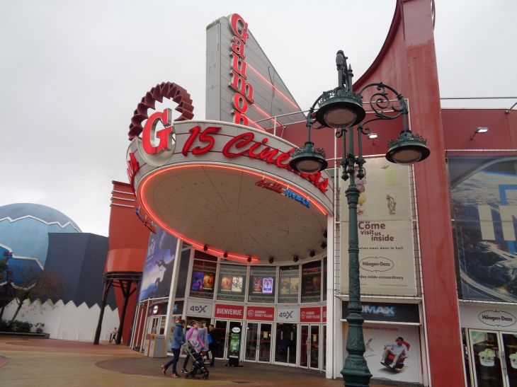 Disneyland Paris Walt Disney Studios Gaumont 15 cinemas front nov23
