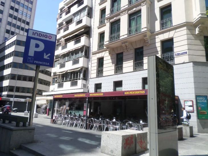 Madrid 100-montaditos-princesa-resto-aug17