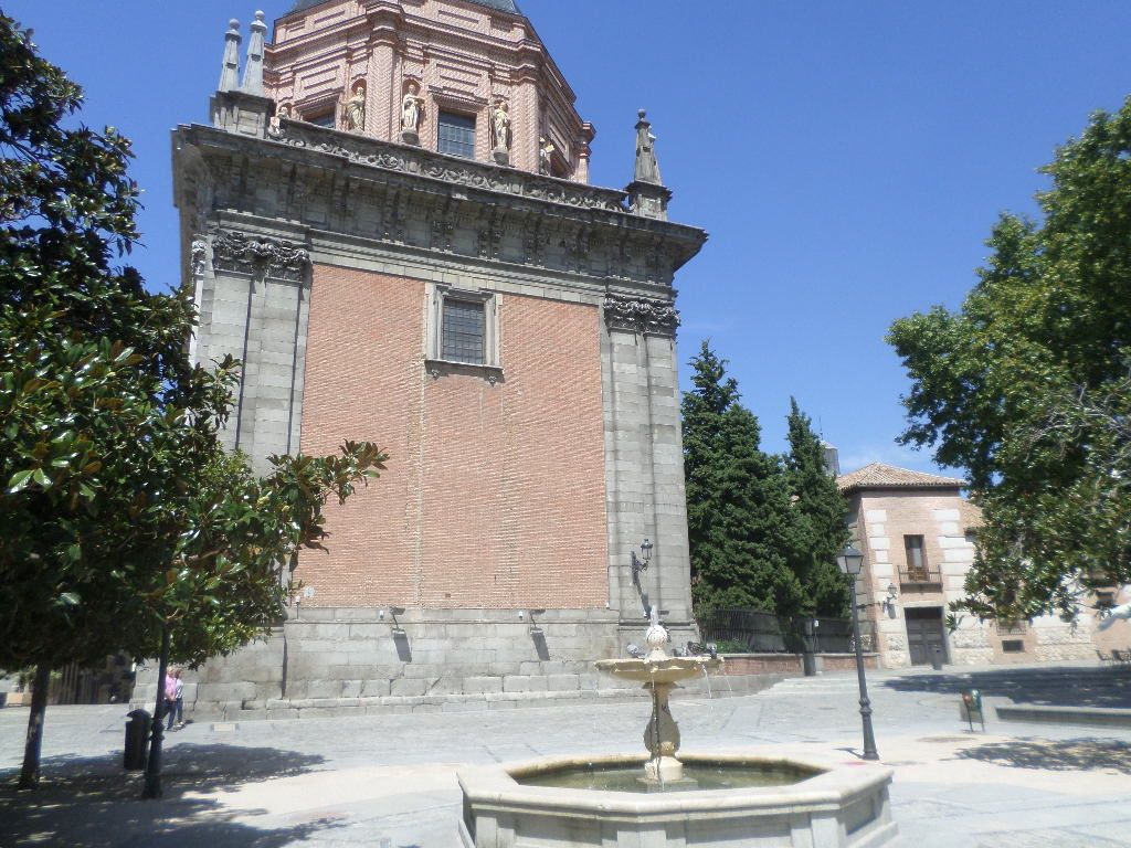 madrid plaza-de-los-carros-aug19