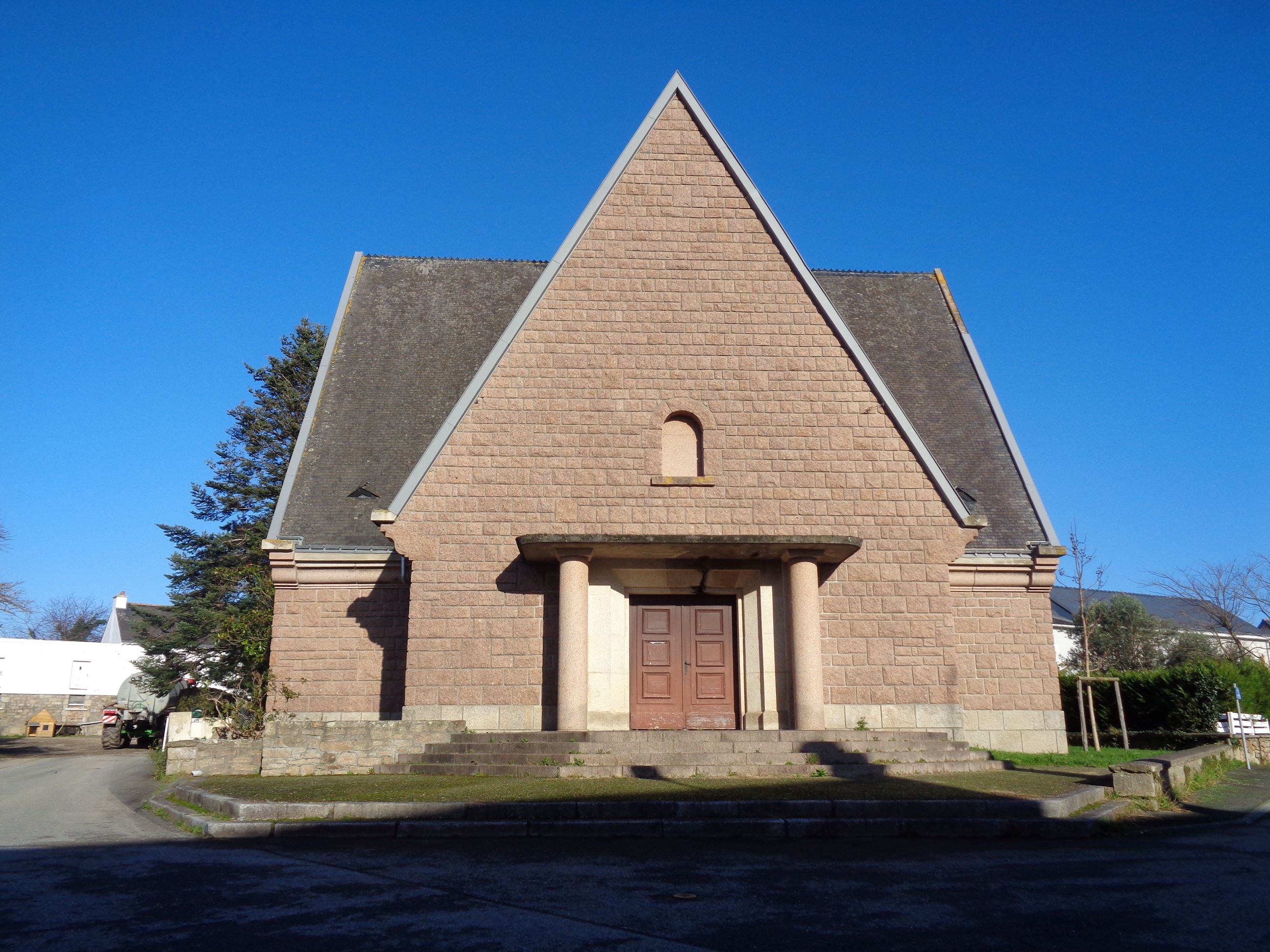 Lanester chapelle Saint Yves front dec23