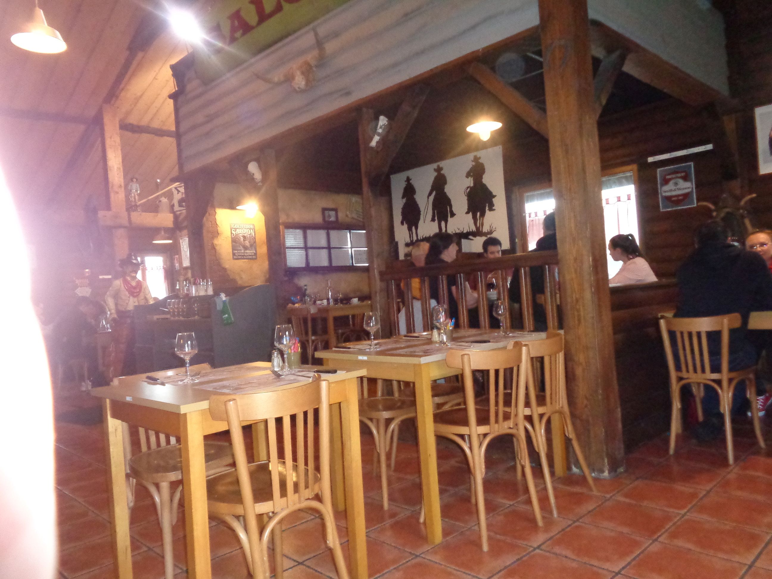 Lanester oncle scott dining room 09mar23